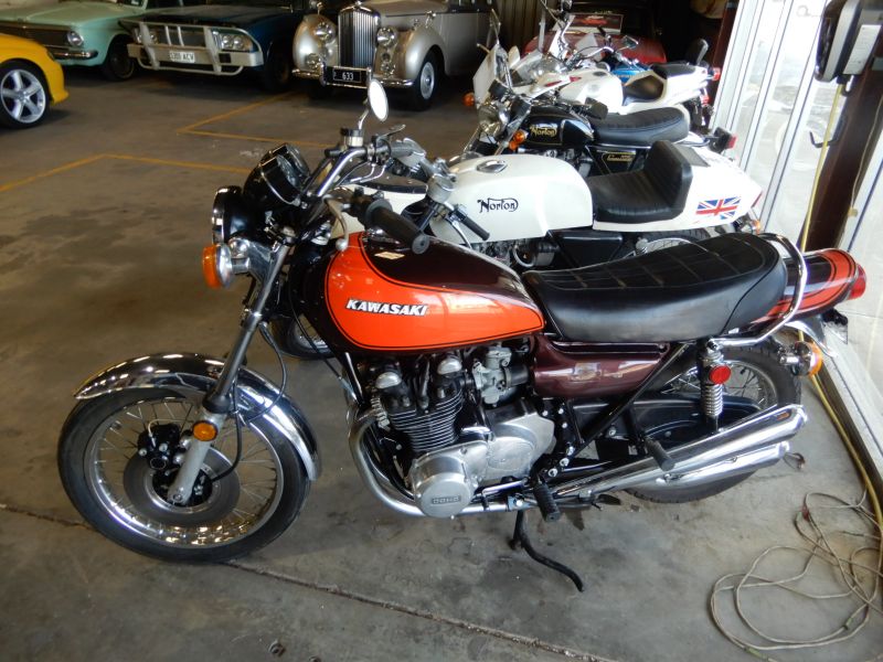 Z1 900
