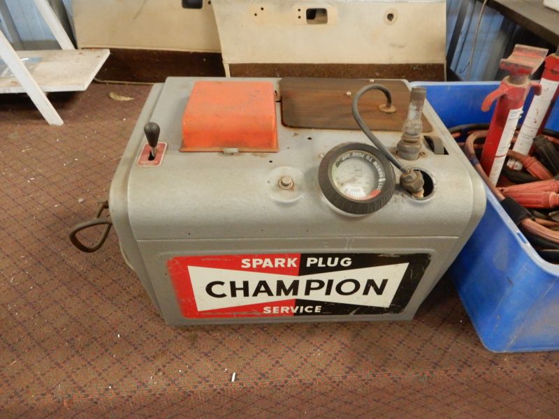 SPARK PLUG CLEANER