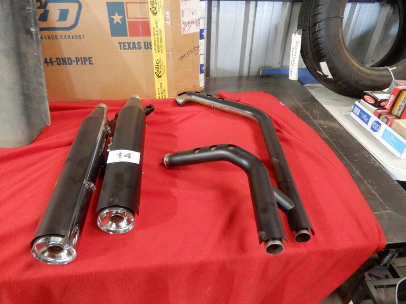 HARLEY DAVIDSON EXHAUST