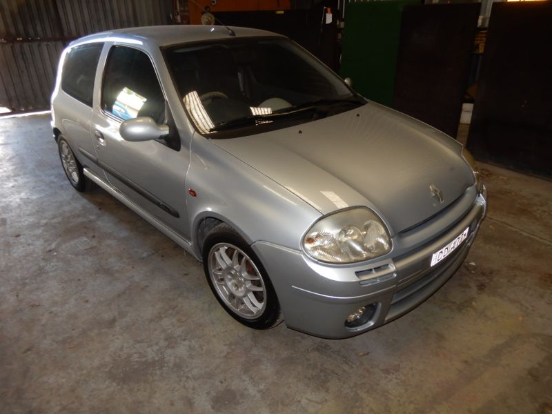 CLIO 