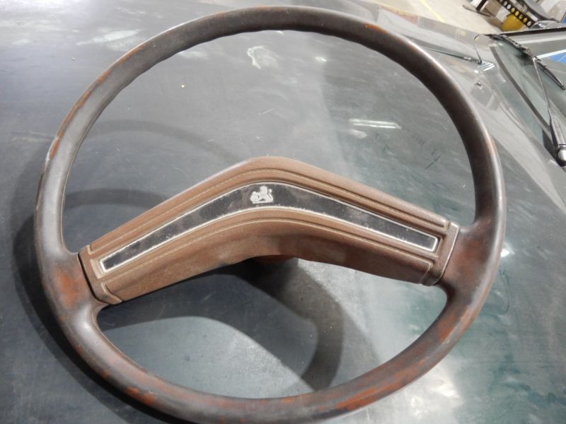 STEERING WHEEL