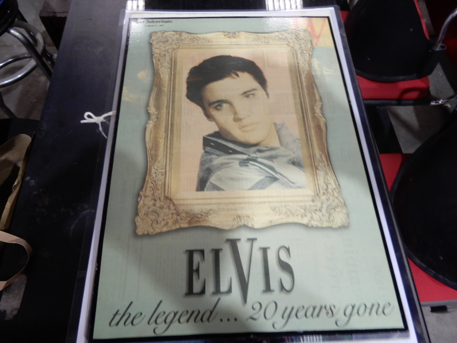 ADVERTISER PLAQUE